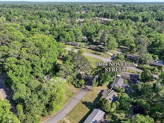 3rd image of 1404 Novella St