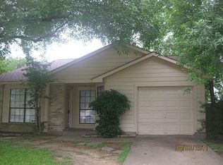 24011 Running Iron Dr, Hockley, TX 77447
