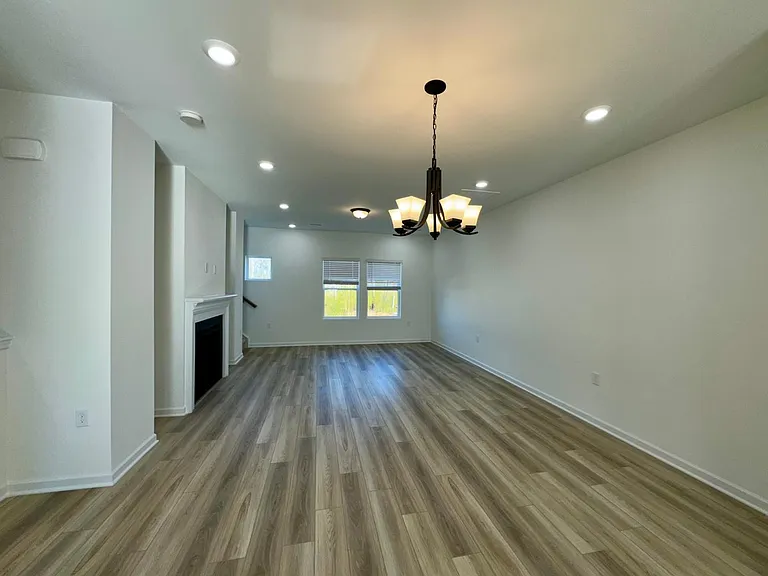 430 Sustainable Way — Photo 16