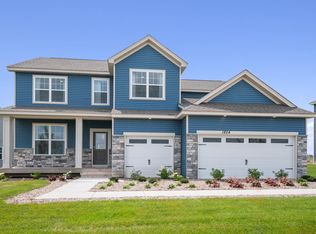 10504 Bent Pine Ln, Woodbury, MN 55129