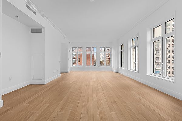 1st image of 200 E 83rd St #6C5D