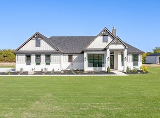 2036 Carrie Ct, Weatherford, TX 76088