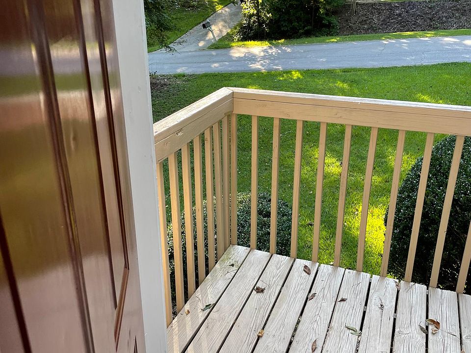 1st image of 4380 Bradley Dr