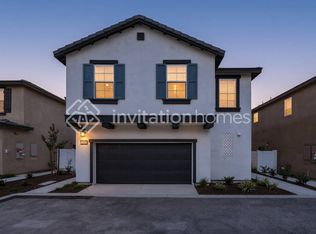 2454 Gunner Ridge Way, Rialto, CA 92377