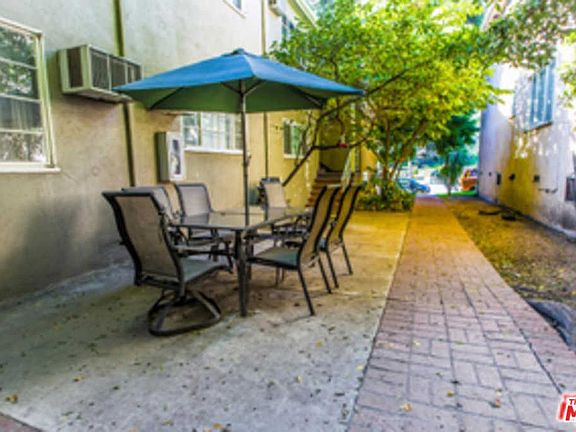 3rd image of 1728 Laurel Canyon Blvd APT D