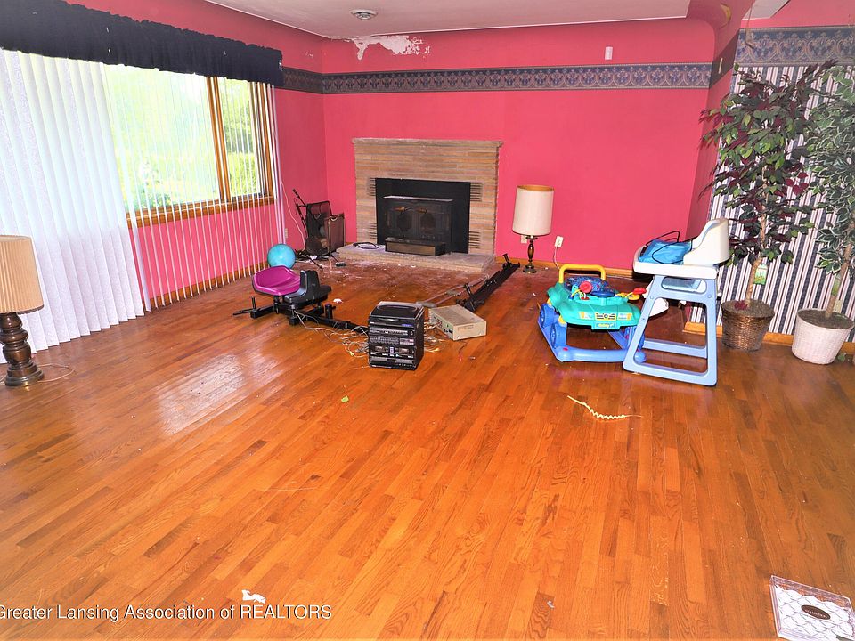 3705 Old Lansing Rd, Lansing, MI 48917 Zillow
