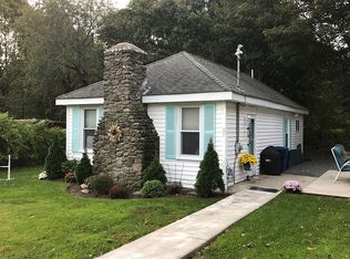 27 Harris Ave, Warren, RI 02885