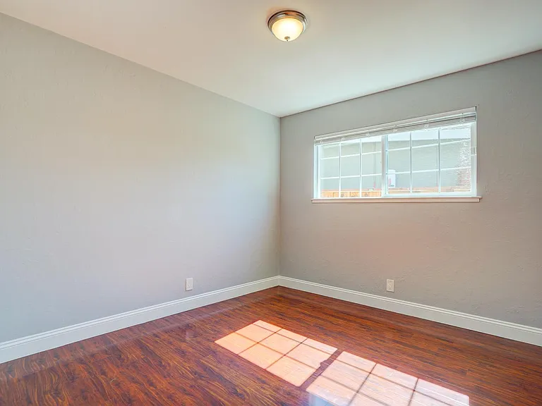 1644 Peachwood Dr — Photo 43