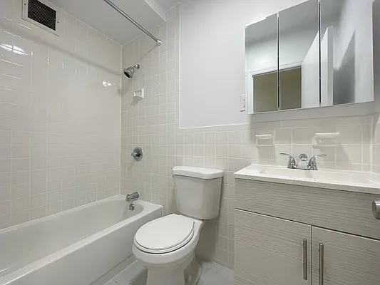 Rented by Compass | media 6