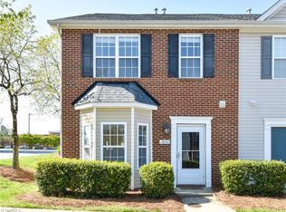 1800 Olivers Crossing Cir, Winston Salem, NC 27127