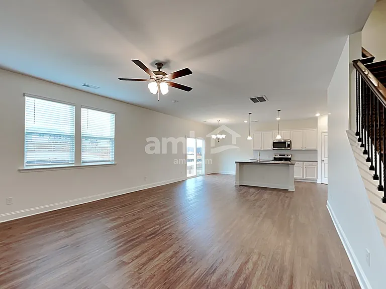 113 Keyser Dr — Photo 5