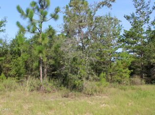 4 Fourwinds Dr #7, Chipley, FL 32428
