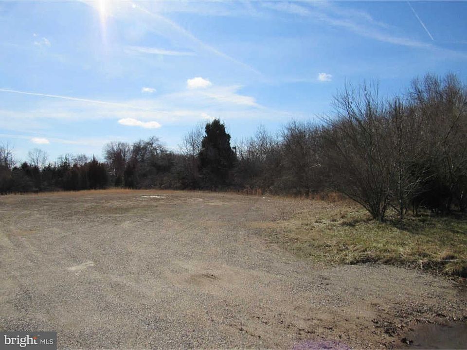 2nd image of 1831 Hance Bridge Rd