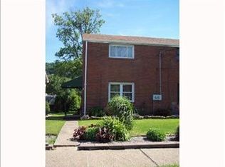 424 Grant St, Springdale, PA 15144