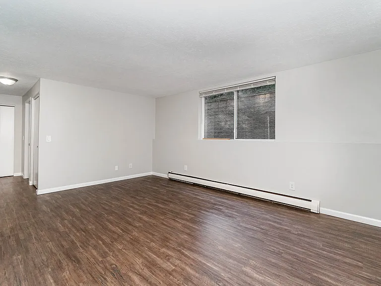 The Tides 1510 Veterans Dr — Photo 58