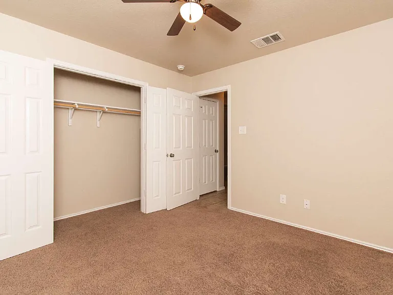 5409 Rimes Ct — Photo 16