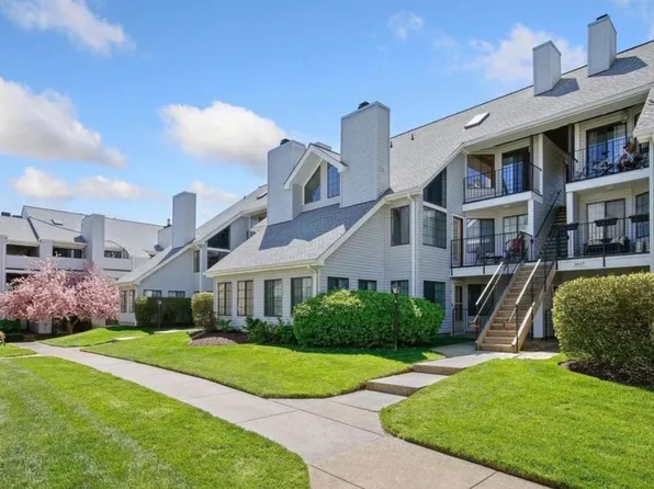 1617 Carriage House Ter APT B, Silver Spring, MD 20904