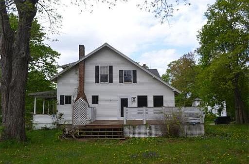 2nd image of 113 Lincoln St