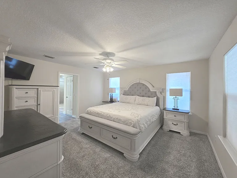 8234 Spencers Trace Dr — Photo 30