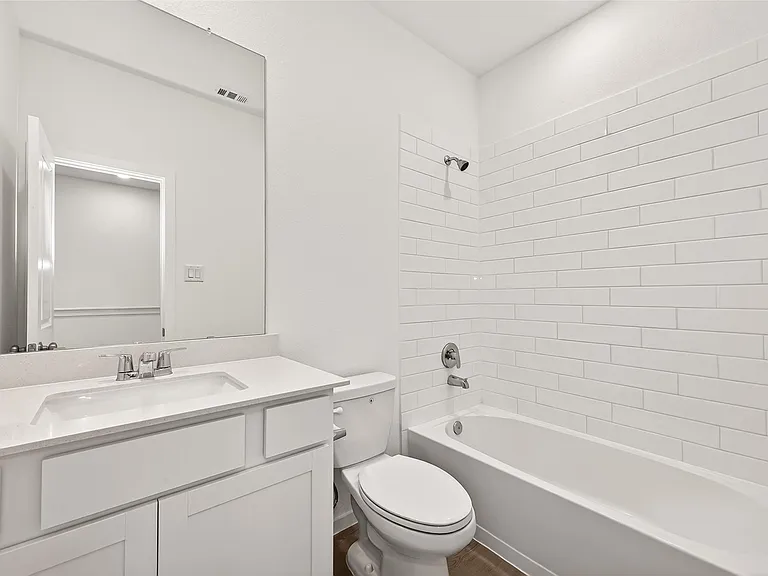 2226 Salinas Dr — Photo 17