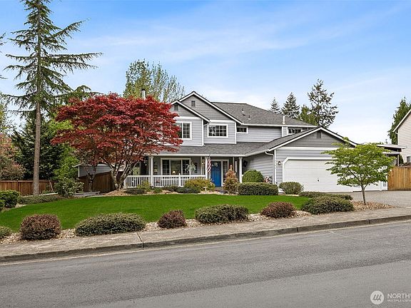 3rd image of 10705 189th Avenue E