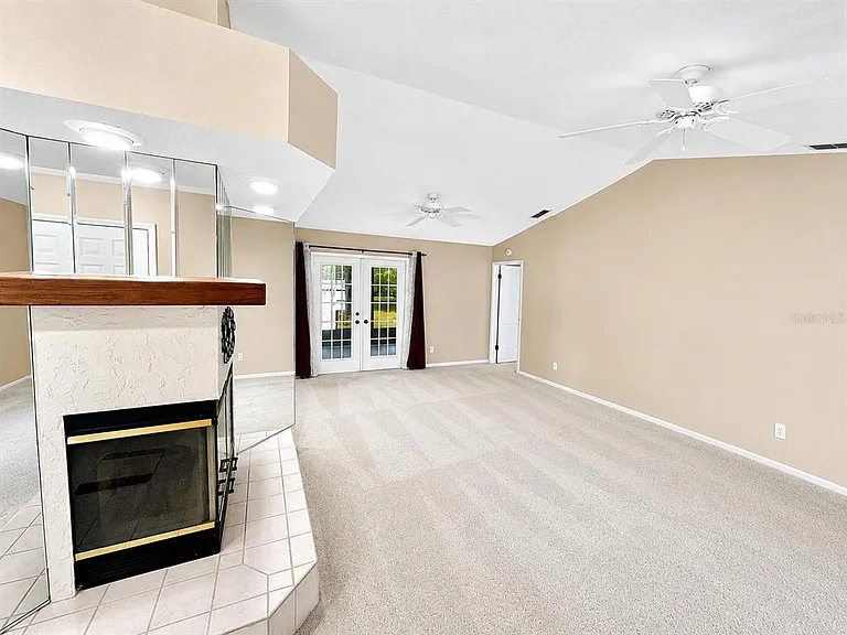 8205 Pagoda Dr — Photo 5