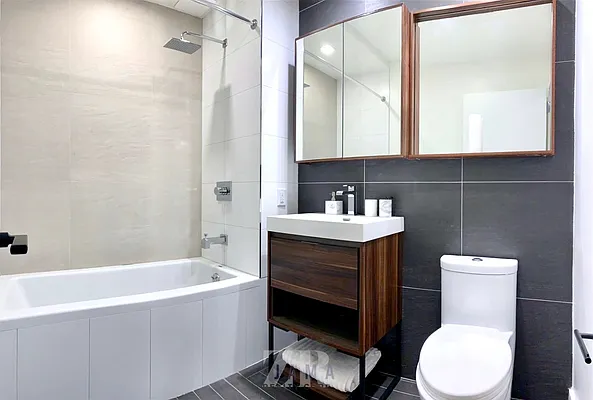 Rented by Zjama Realty Corp | media 12