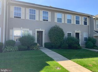 42 Foxglove Dr, Riverside, NJ 08075