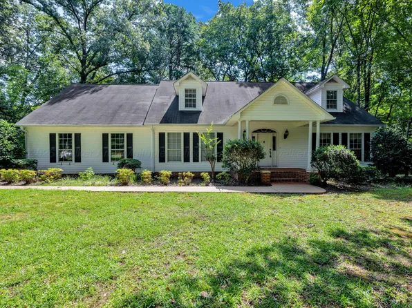 2805 Victorian Dr, Jasper, AL 35504