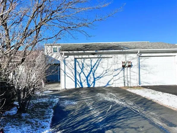 85 Covington Pl, Catasauqua, PA 18032