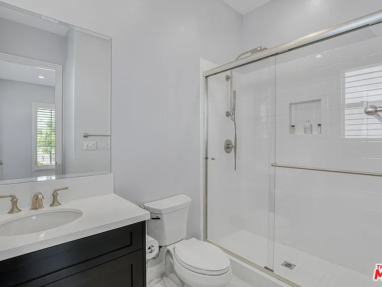 20326 W Liverpool Way — Photo 49