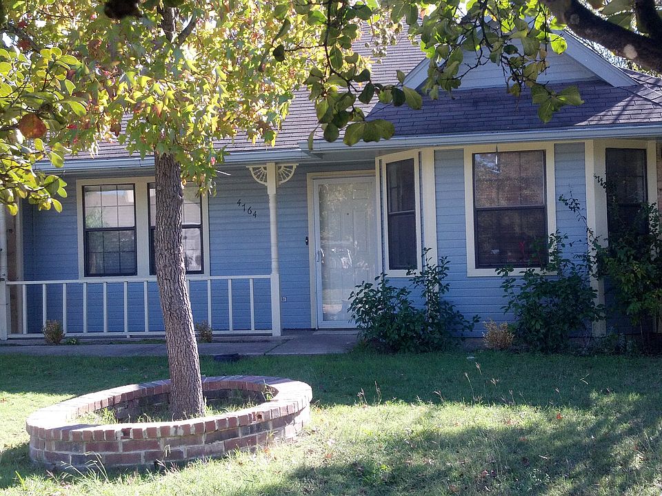 1st image of 4764 Meadow Trail Dr