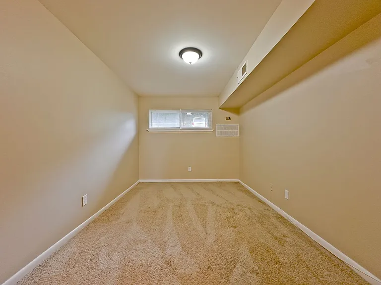 3833 12th Ct S — Photo 10