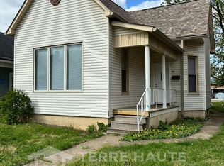 59 S 15th St, Terre Haute, IN 47807