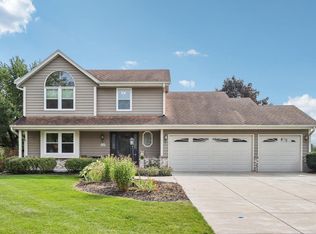 N104W14459 Heritage Hills Pkwy, Germantown, WI 53022