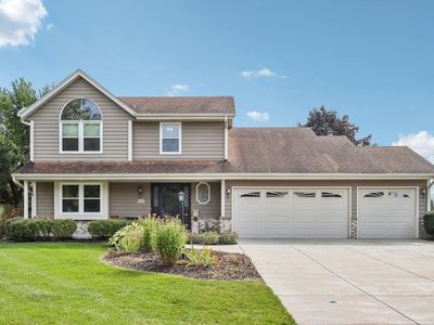 N104W14459 Heritage Hills PARKWAY, Germantown, WI, 53022
