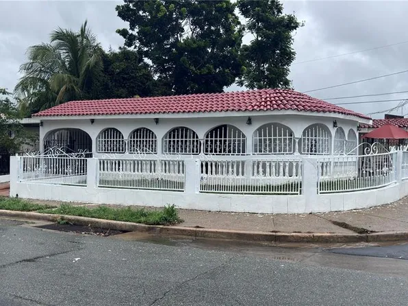 Calle 1 #C-11, Juncos, PR 00777