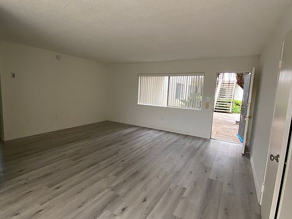 4th image of 5255 Cass St APT 6