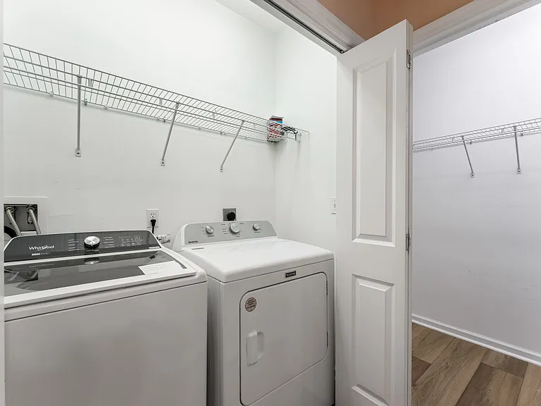 1014 Long Ave — Photo 17