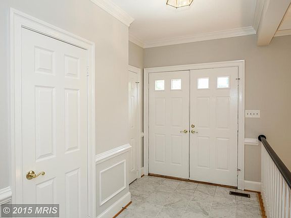 2nd image of 9453 Turnberry Dr