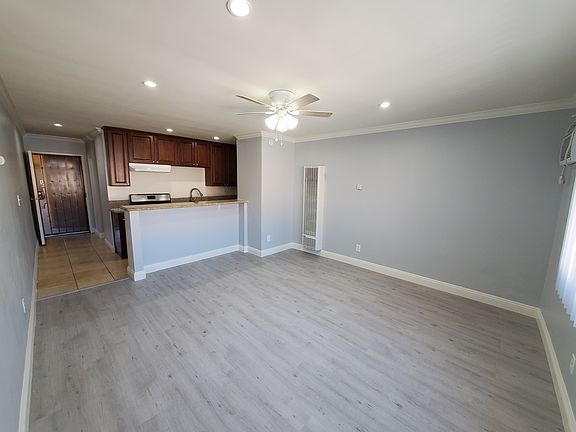 2nd image of 5445 Sierra Vista Ave APT 19