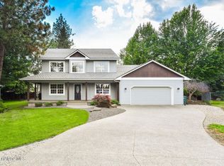 8265 N Tartan Dr, Hayden Lake, ID 83835