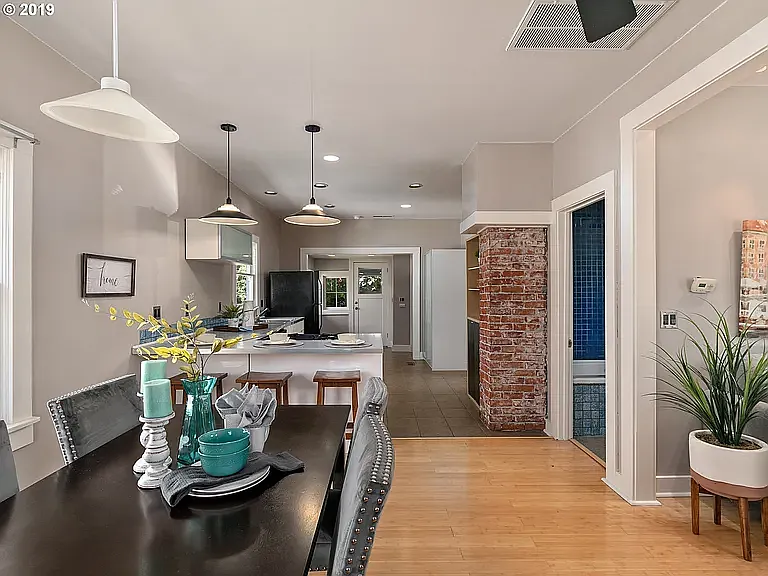 1407 N Winchell St — Photo 22
