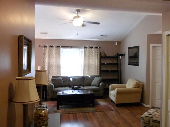 Entry way - open floor plan