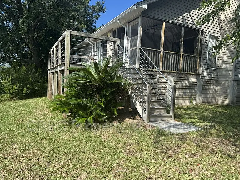 1355 Fiddle Way — Photo 3