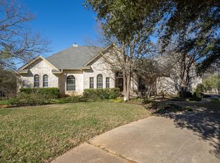 130 Sabine Dr, Cedar Creek, TX 78612