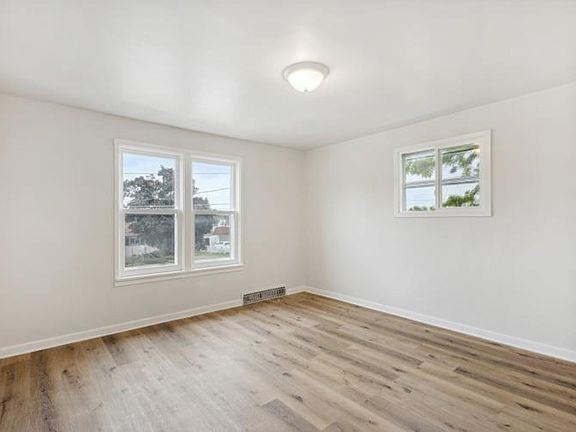 4th image of 1422 N 8th St #1424A
