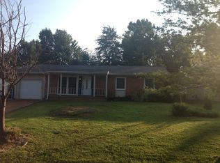 176 Longview Dr, Paducah, KY 42001