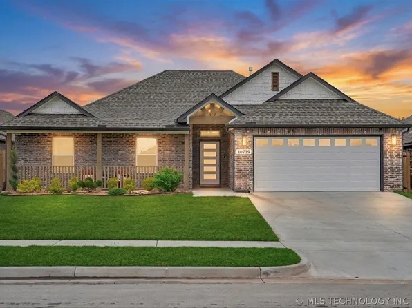 10719 S 280th East Ave, Coweta, OK 74429