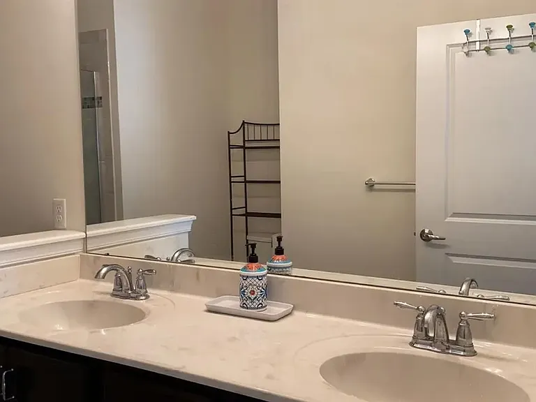 417 Micali Way — Photo 1
